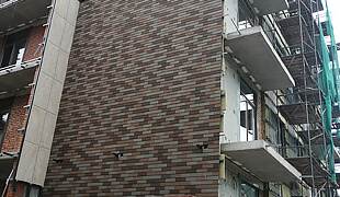 Казань, ул. Аэропортовская, д.25 (плитка 300мм)
